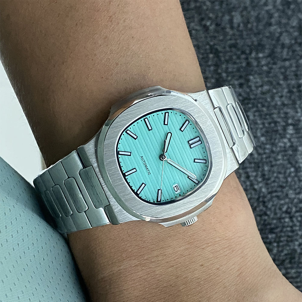 Orologio da Uomo di Lusso 2024 - Patek Philippe Watch Nautilus recensione e prezzo